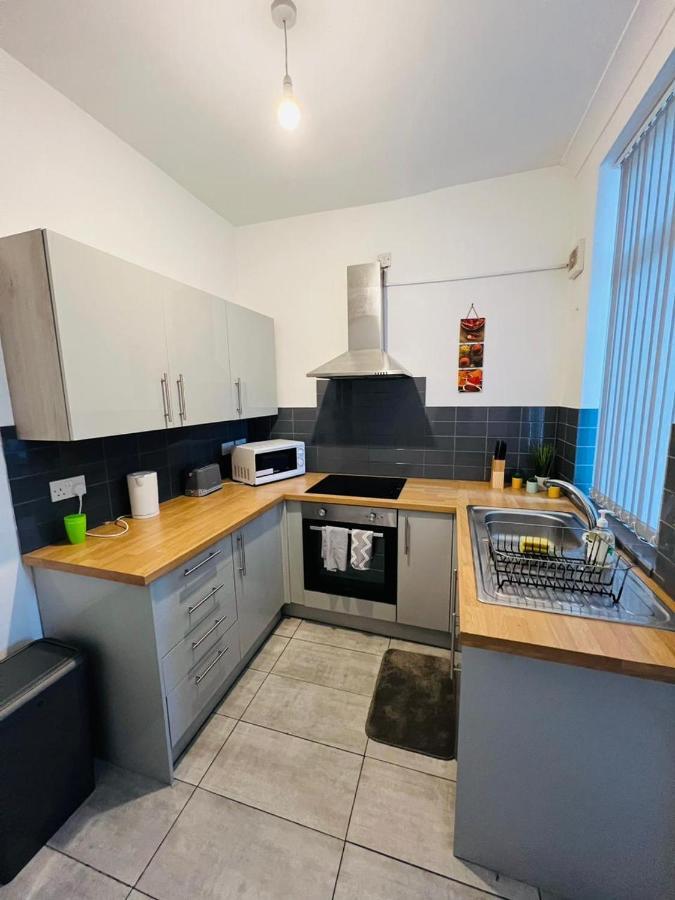 Luxury Double & Single Rooms With En-Suite Private Bathroom In City Centre Stoke On Trent Esterno foto