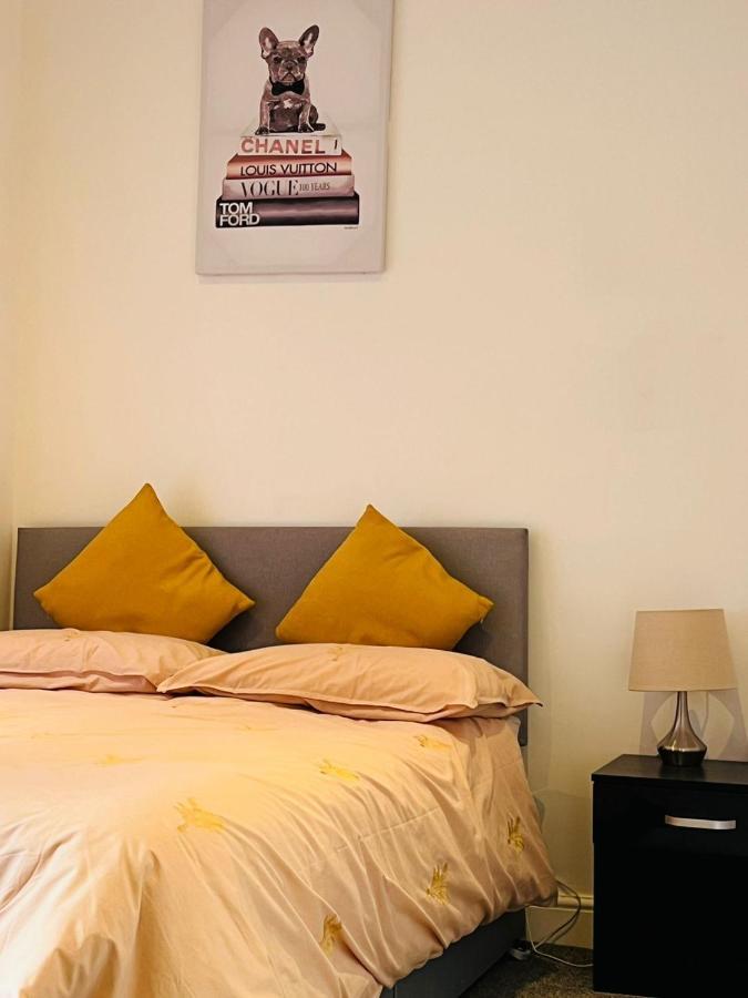 Luxury Double & Single Rooms With En-Suite Private Bathroom In City Centre Stoke On Trent Esterno foto