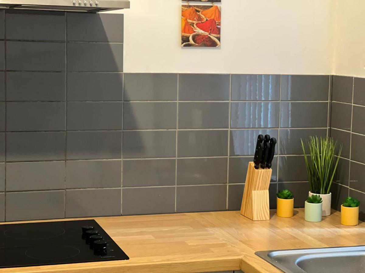 Luxury Double & Single Rooms With En-Suite Private Bathroom In City Centre Stoke On Trent Esterno foto